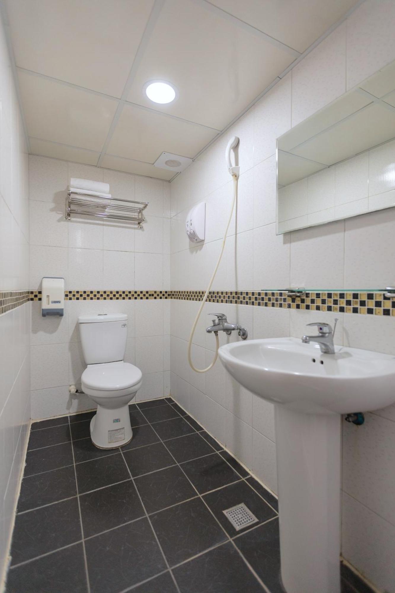 E Lim Hotel Čung-li Pokoj fotografie