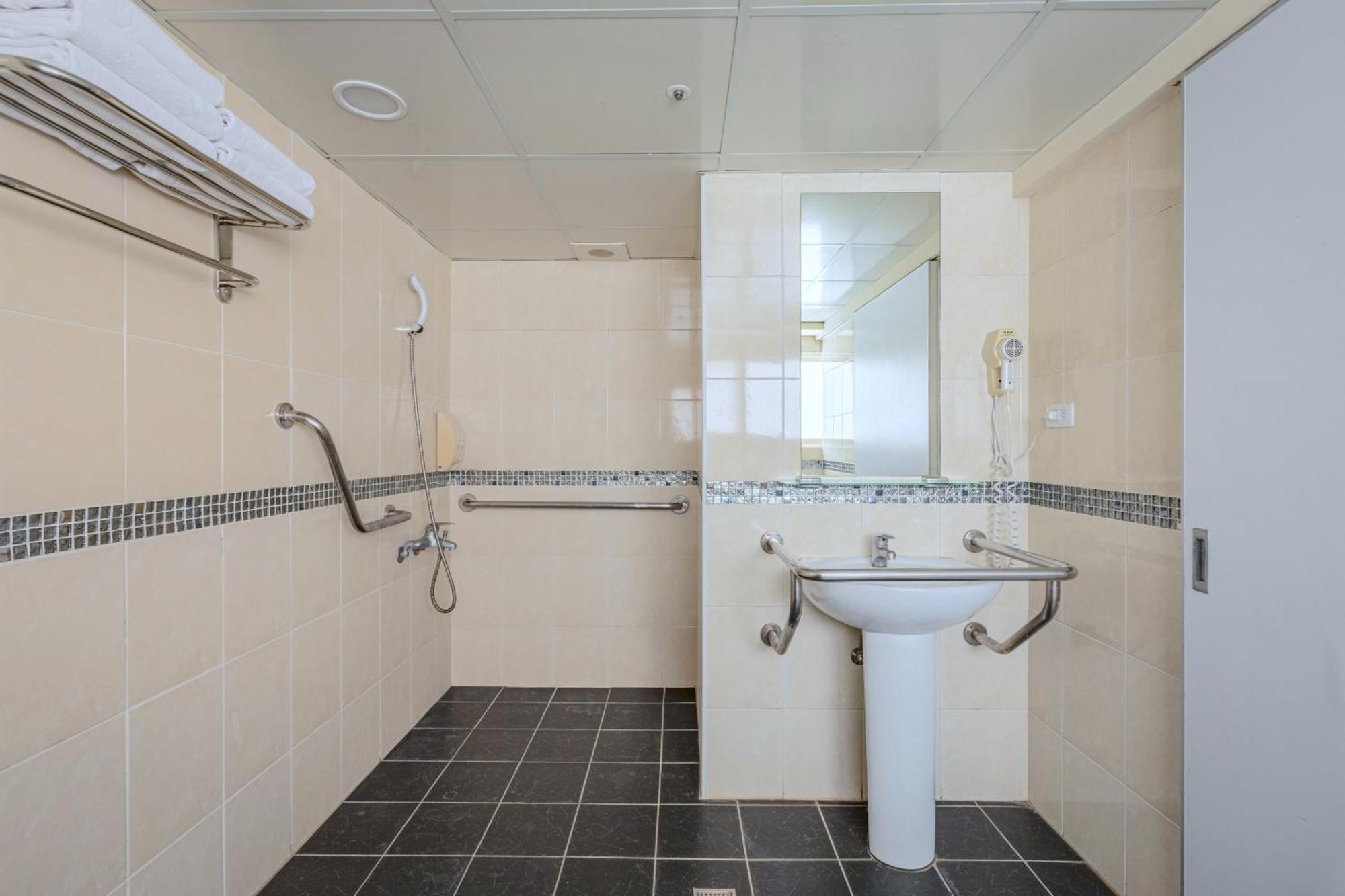E Lim Hotel Čung-li Pokoj fotografie