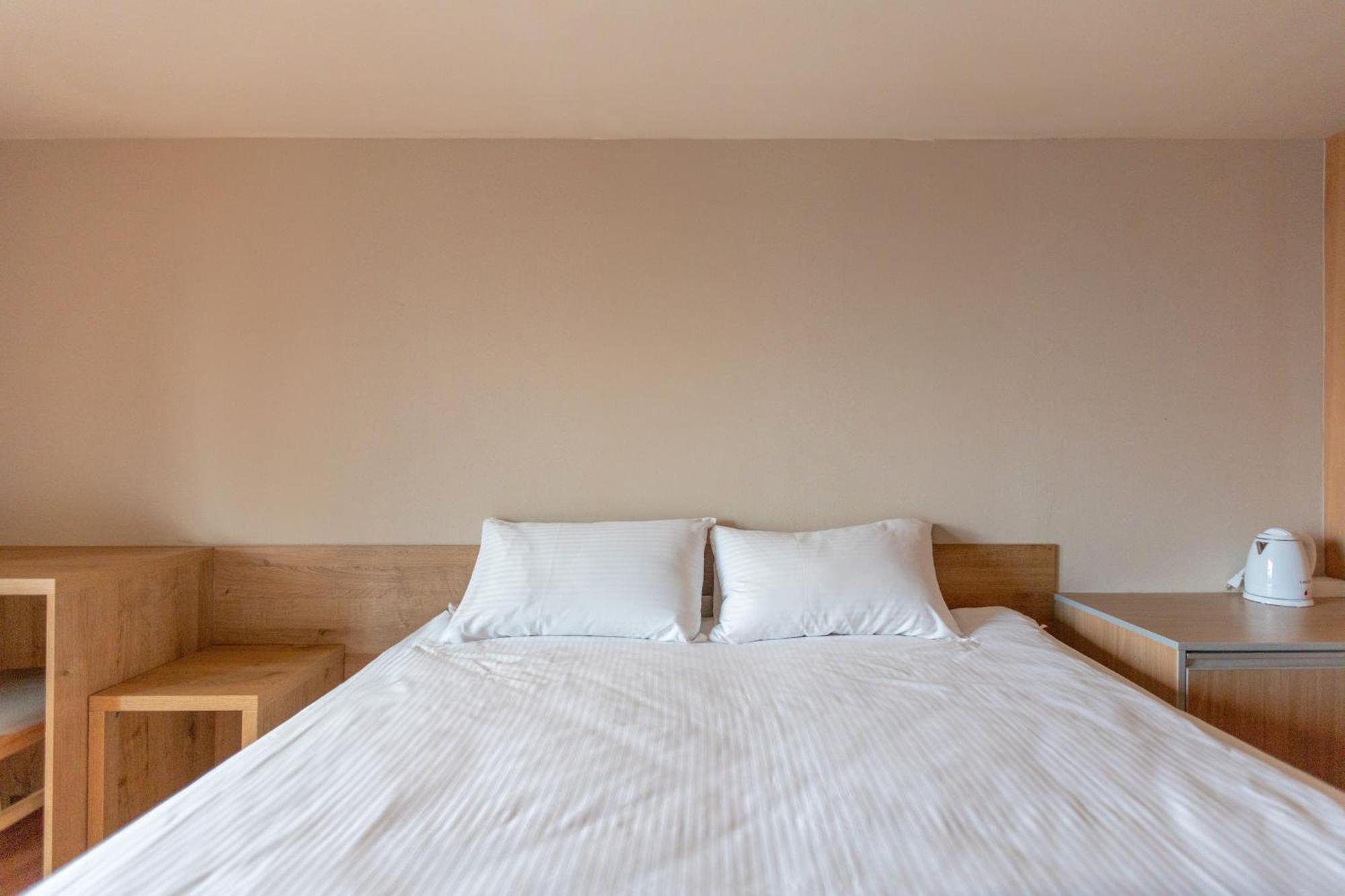 E Lim Hotel Čung-li Pokoj fotografie