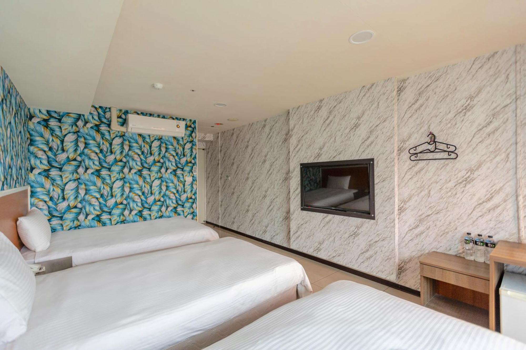 E Lim Hotel Čung-li Pokoj fotografie